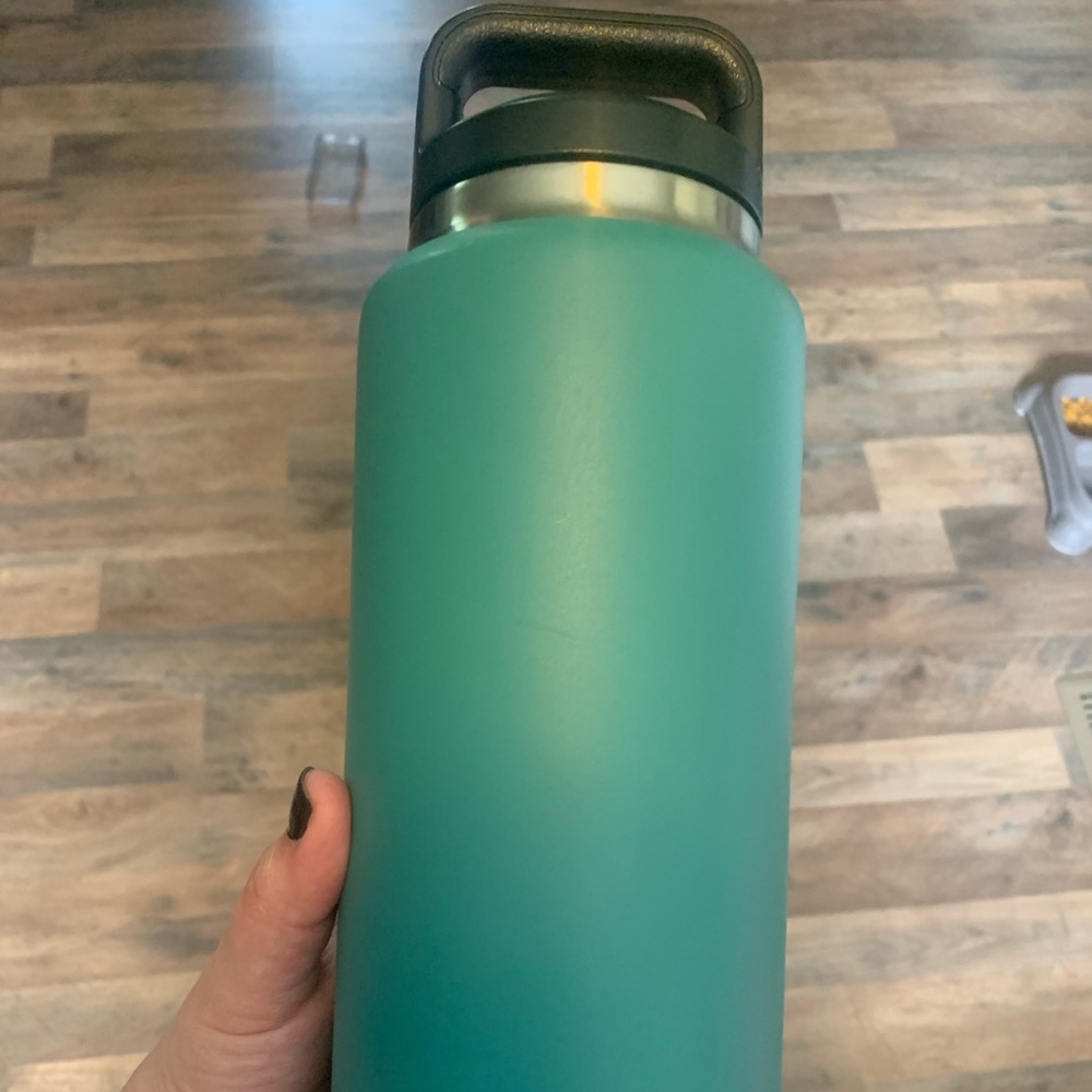 36 Ounce Yeti Bottle